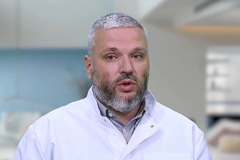 Nedavno mu ukinuta presuda: Ocu dječaka ubice iz OŠ "Vladislav Ribnikar" produžen pritvor za još dva mjeseca